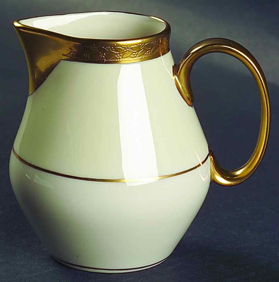 Madison (New York) Creamer by Haviland-1