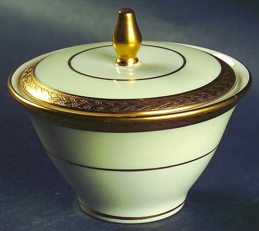 Madison (New York) Sugar Bowl & Lid by Haviland-1