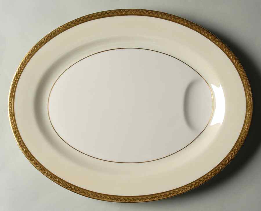 Madison (New York) 14" Oval Serving Platter by Haviland-1