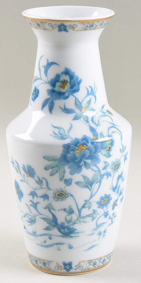 Marie Louise 7" Vase by Haviland-1