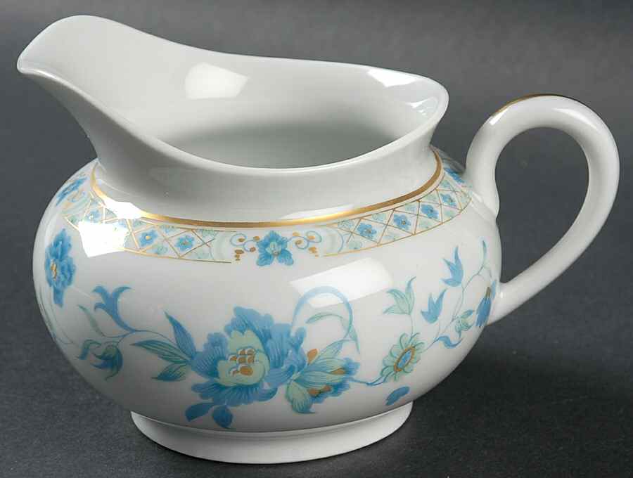 Marie Louise Creamer by Haviland-1