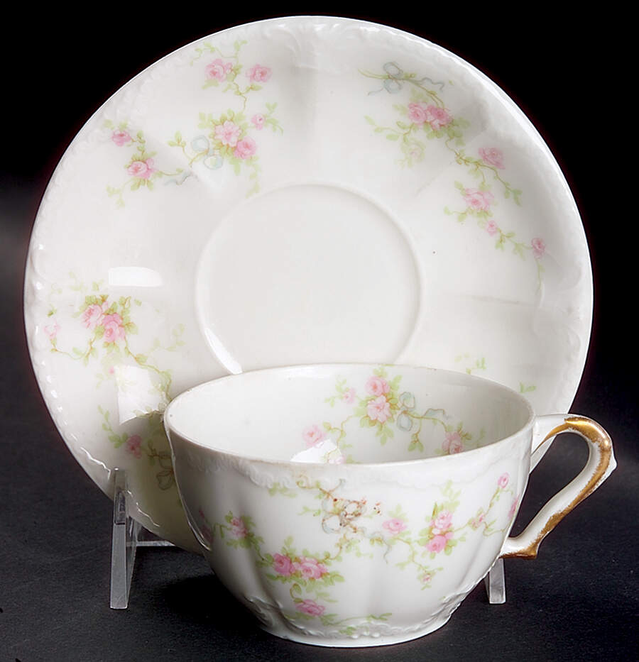 Marie (Scattered Flowers) Flat Cup & Saucer Set by Haviland-1