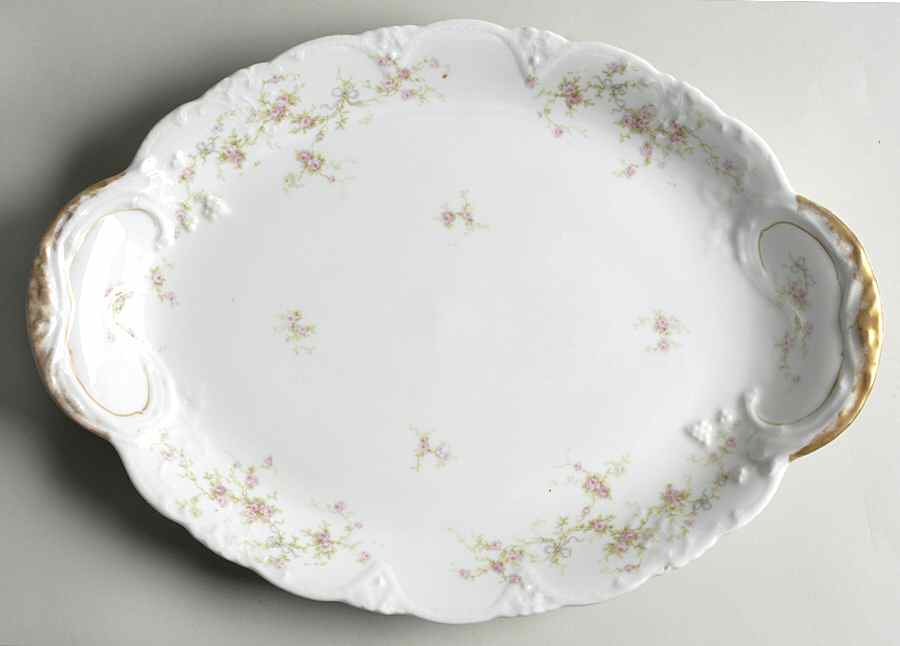 Marie (Scattered Flowers) 16" Oval Serving Platter by Haviland-1