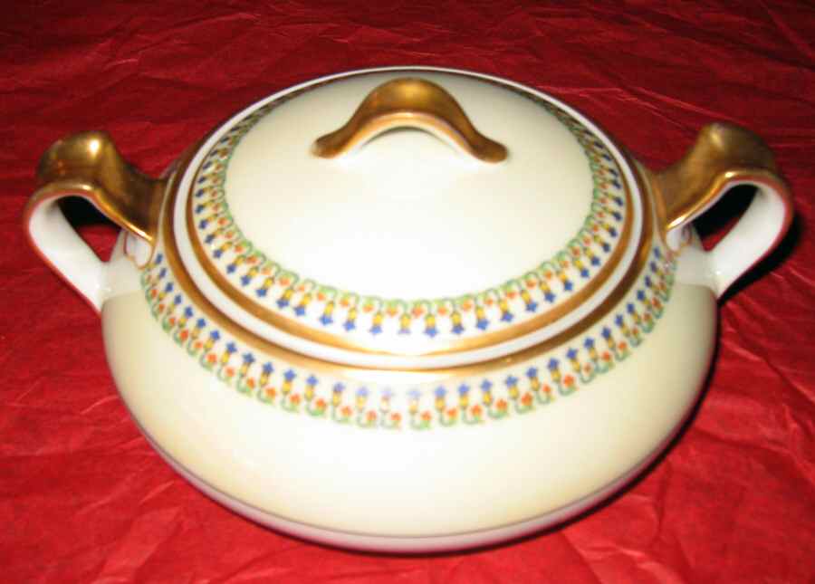 Marquette Sugar Bowl & Lid by Haviland-1