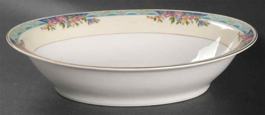 Massachusetts 10" Oval Vegetable Bowl by Haviland-1