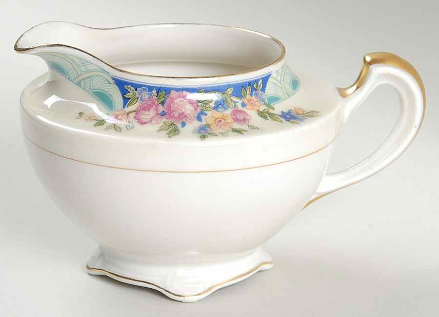 Massachusetts Creamer by Haviland-1
