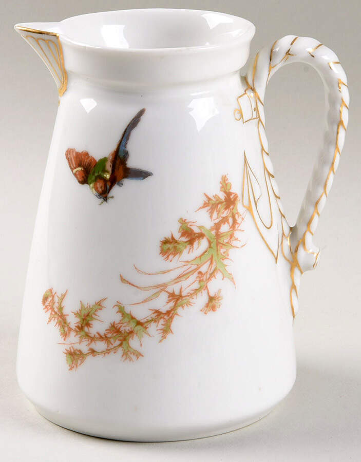 Meadow Visitors (Smooth, No Trim) Creamer by Haviland-1
