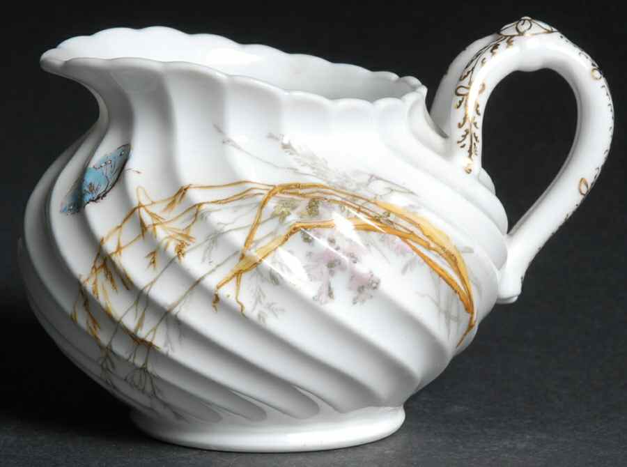Meadow Visitors (Blank 413) Creamer by Haviland-1