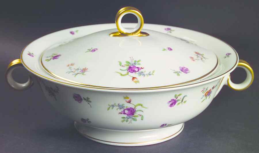 Mignonette Round Covered Vegetable by Haviland-1