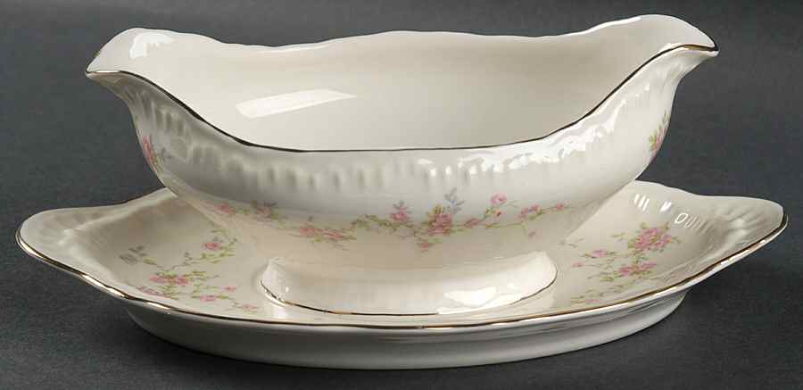 Millbury Gravy Boat with Attached Underplate by Haviland-1