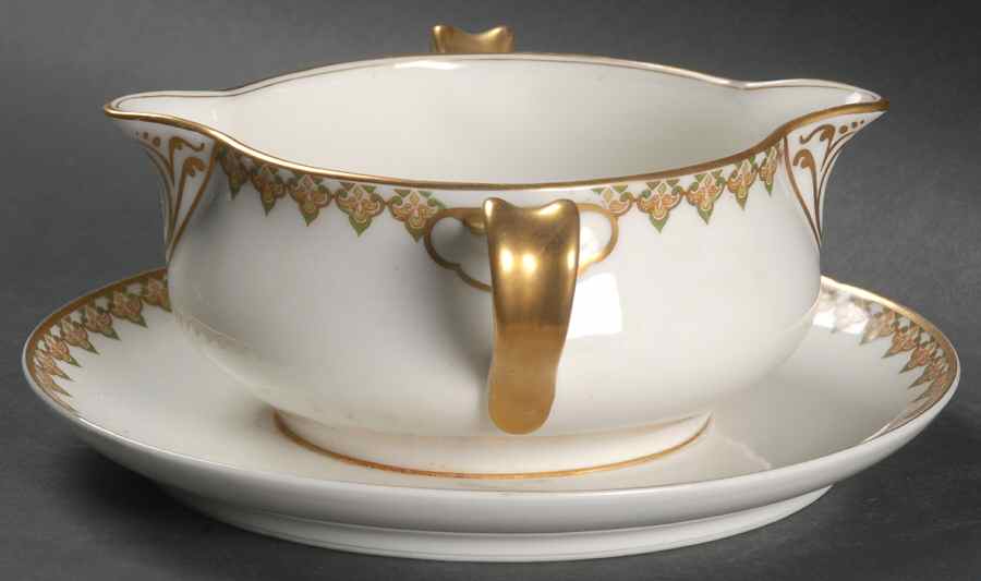 The Monaco Gravy Boat with Attached Underplate by Haviland-1
