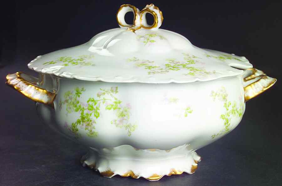 Montebello Tureen & Lid by Haviland-1