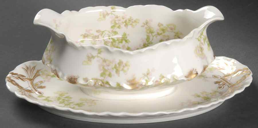 Montebello Gravy Boat with Attached Underplate by Haviland-1