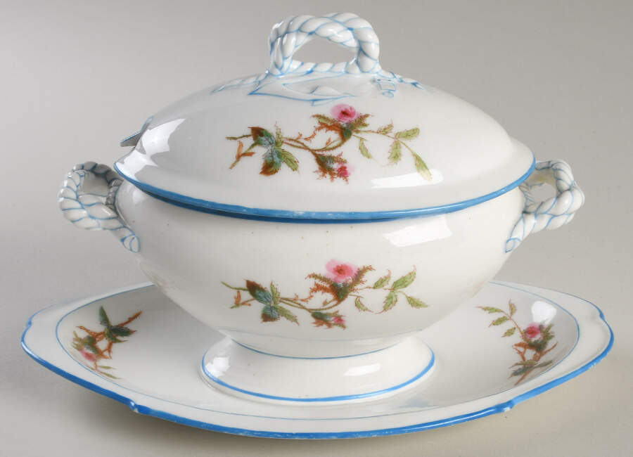 Moss Rose (Blue Trim) Sauce Boat with Attached Underplate & Lid by Haviland-1