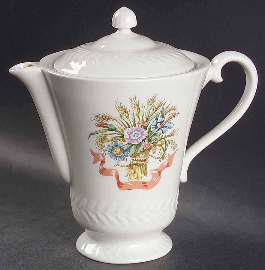 Mt. Vernon (NY, Greylock) Coffee Pot & Lid by Haviland-1