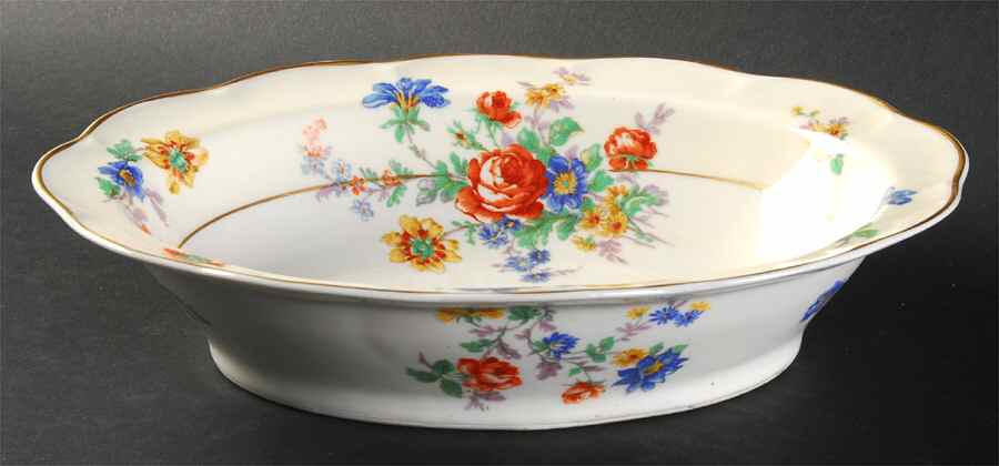 My Garden (Scalloped) 9" Oval Vegetable Bowl by Haviland-1