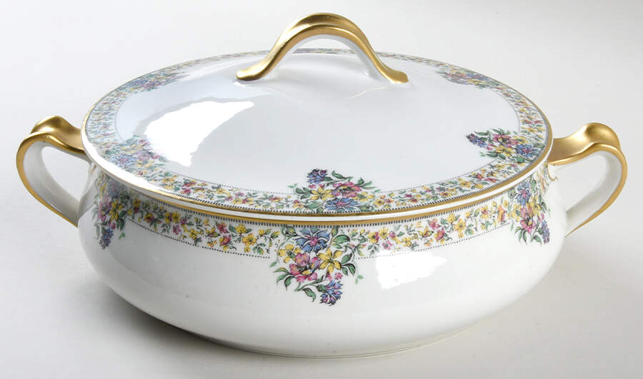 Narcissus Round Covered Vegetable by Haviland-1