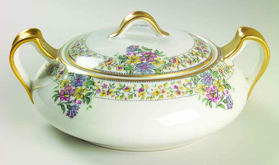 Narcissus Sugar Bowl & Lid by Haviland-1