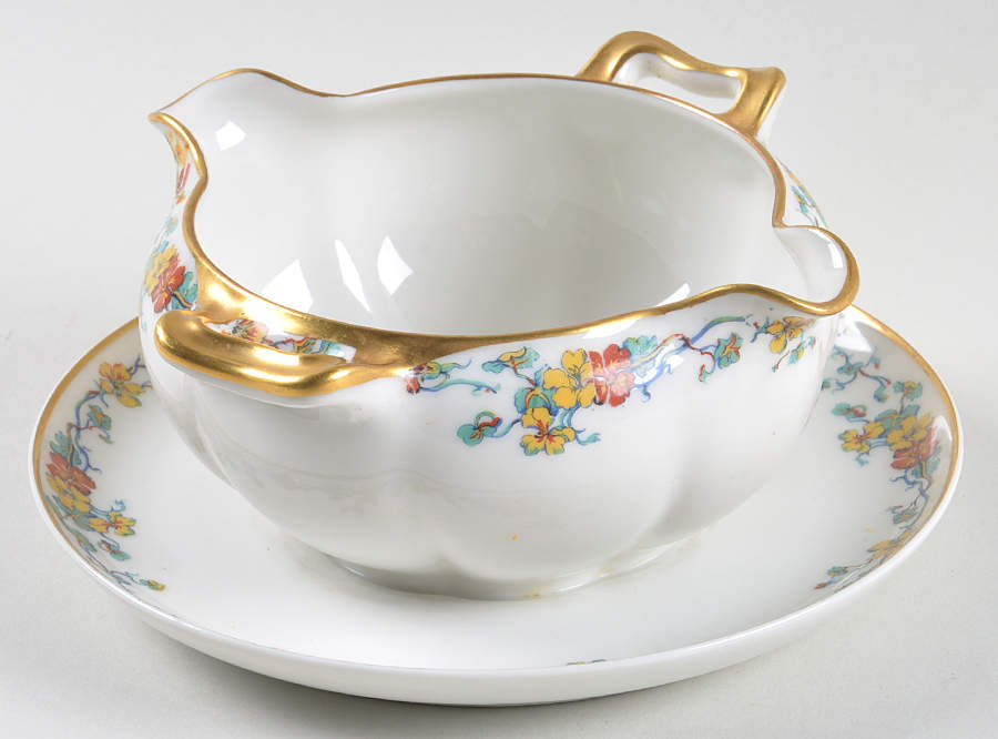 Nasturtium Gravy Boat with Attached Underplate by Haviland-1