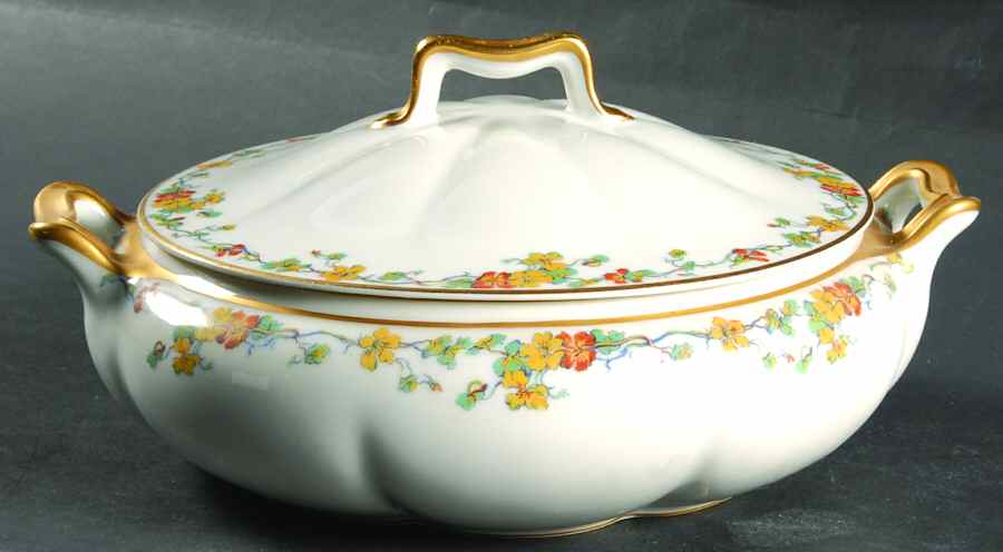 Nasturtium Round Covered Vegetable by Haviland-1