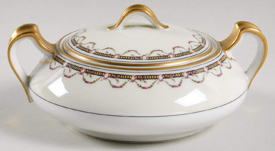 Notre Dame Sugar Bowl & Lid by Haviland-1
