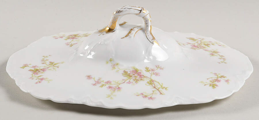 Norma Lid for Oval Vegetable by Haviland-1