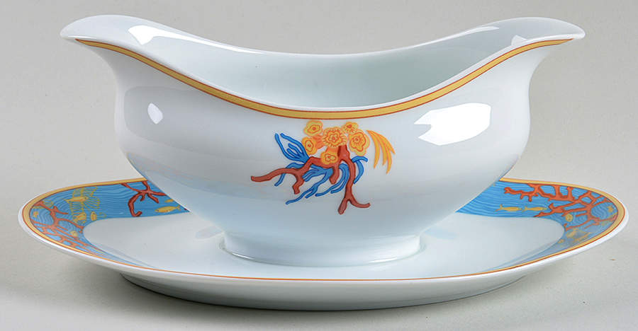 Oceane Gravy Boat with Attached Underplate by Haviland-1