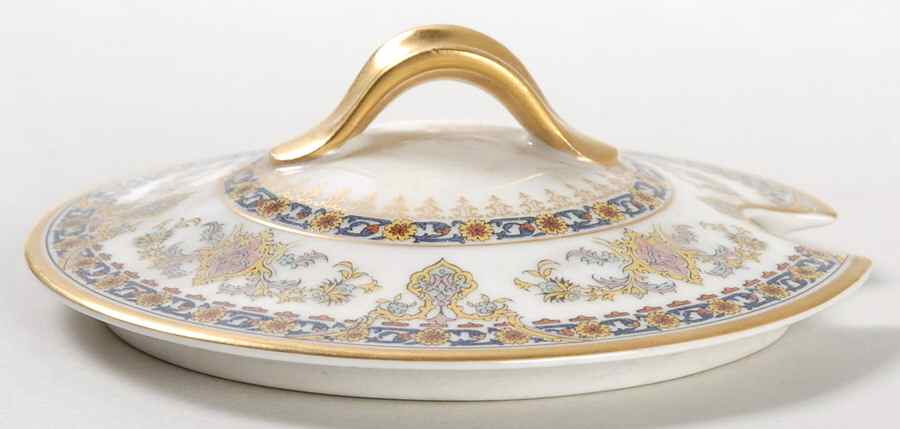 Oriental Lid for Sauce Boat with Attached Underplate by Haviland-1