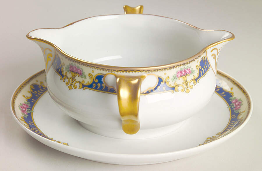 Paragon Gravy Boat with Attached Underplate by Haviland-1