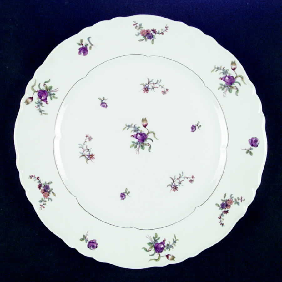 Pastorale (Scalloped) Dinner Plate by Haviland-1