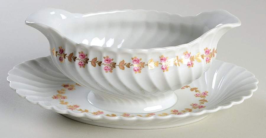 Plaisance Gravy Boat with Attached Underplate by Haviland-1