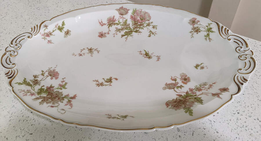 Poppy 11" Oval Serving Platter by Haviland-1