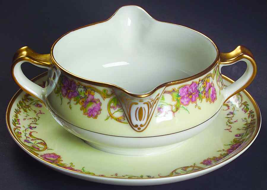 Portland Gravy Boat with Attached Underplate by Haviland-1