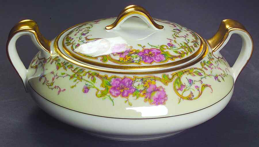 Portland Sugar Bowl & Lid by Haviland-1