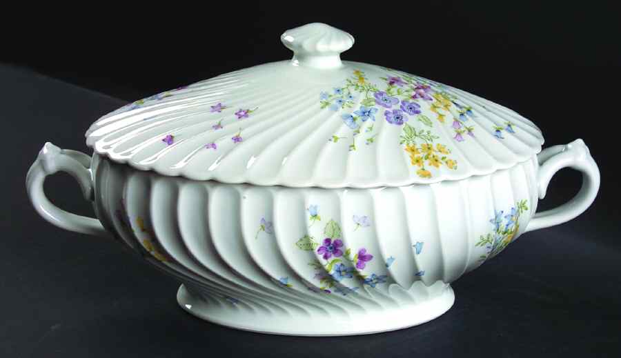 Prairie Oval Covered Vegetable by Haviland-1