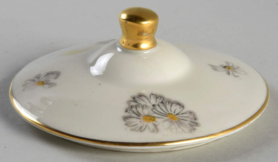 Primrose (Cream, Smooth) Lid for Sugar Bowl by Haviland-1