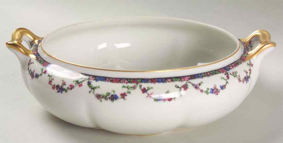 Puritan Round Vegetable No Lid by Haviland-1