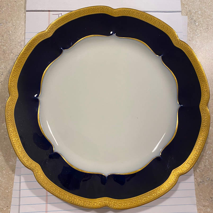 Queen Luncheon Plate by Haviland-1