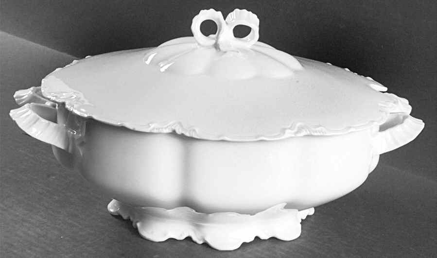 Ranson  Tureen & Lid by Haviland-1