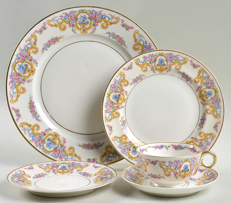 Renaissance (Urns of Flowers) 5 Piece Place Setting by Haviland-1