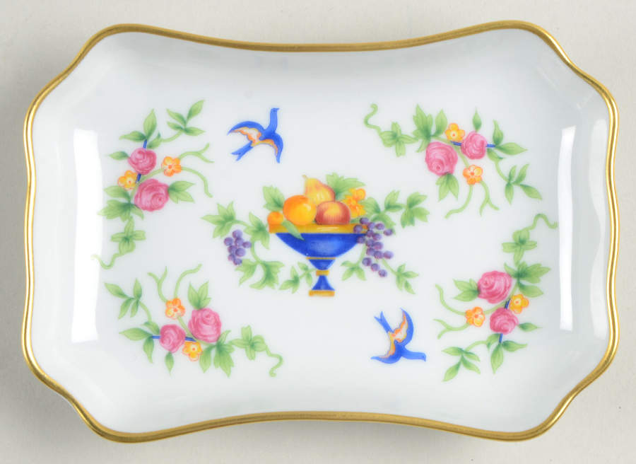 Renaissance (Urns of Fruit) Napoleon Tray by Haviland-1