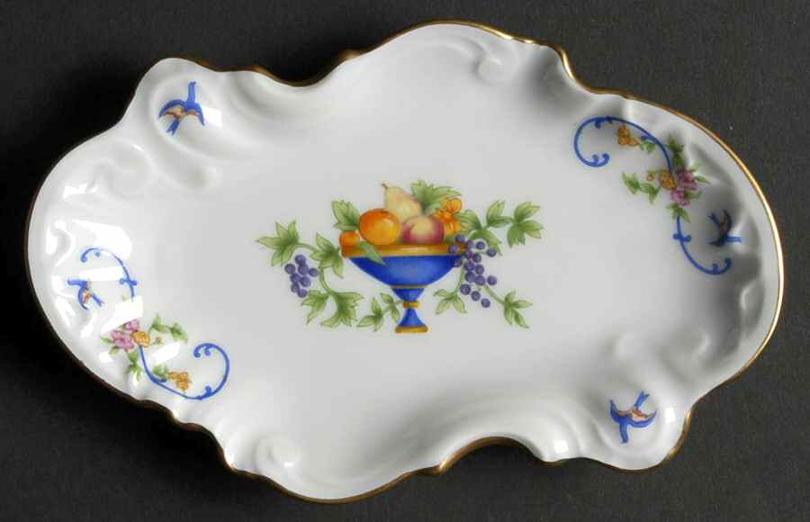 Renaissance (Urns of Fruit) 5" Oval Tray by Haviland-1