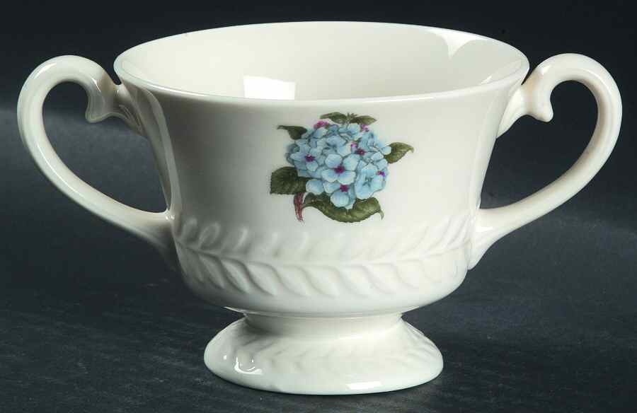 Regents Park Hydrangea Sugar Bowl No Lid by Haviland-1