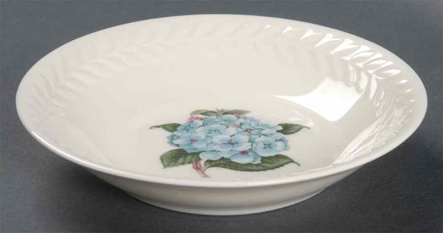 Regents Park Hydrangea Fruit/Dessert (Sauce) Bowl by Haviland-1