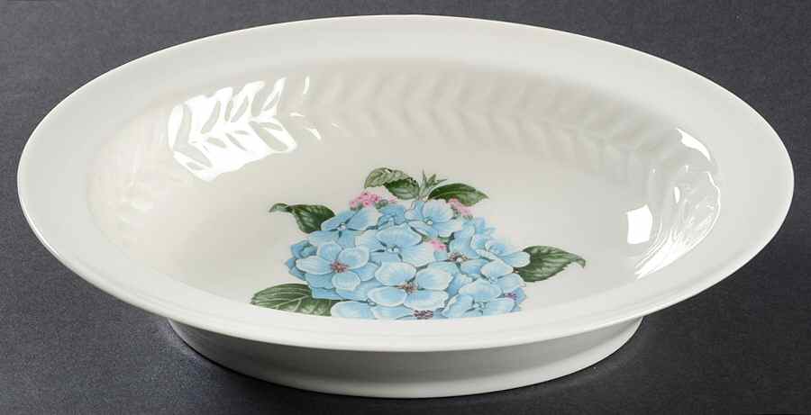 Regents Park Hydrangea 9" Oval Vegetable Bowl by Haviland-1