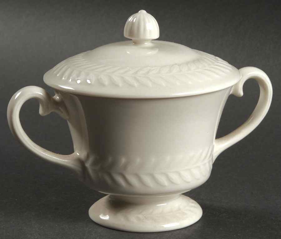 Regents Park White Sugar Bowl & Lid by Haviland-1