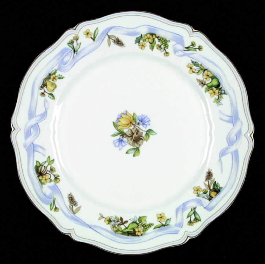 Ribbon Dinner Plate by Haviland-1
