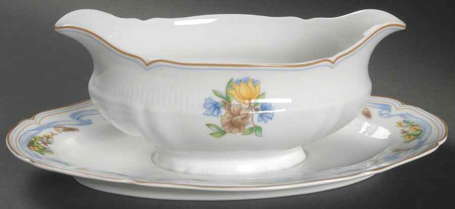 Ribbon Gravy Boat with Attached Underplate by Haviland-1