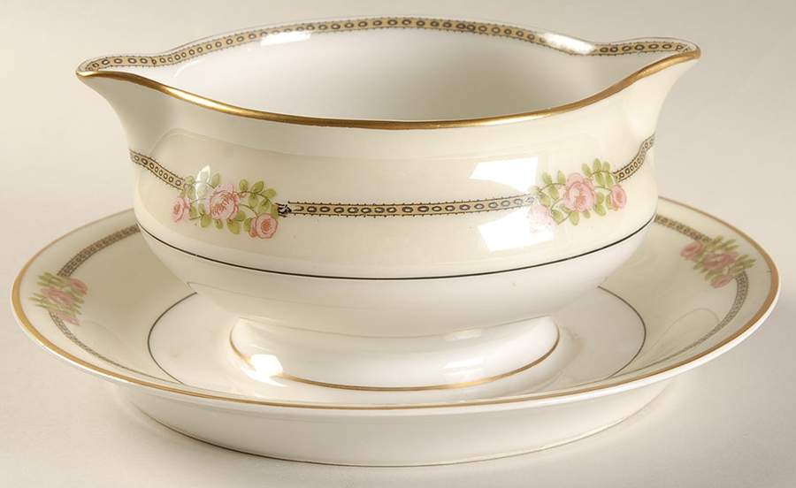 Richmond Gravy Boat with Attached Underplate by Haviland-1