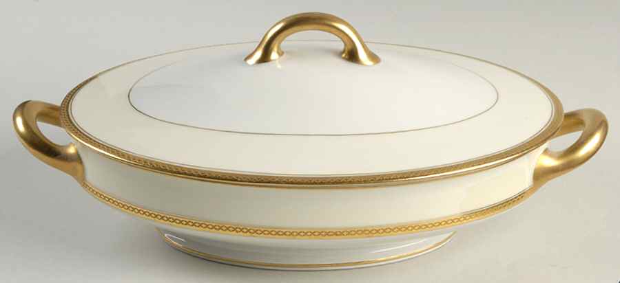 Rochambeau Oval Covered Vegetable by Haviland-1